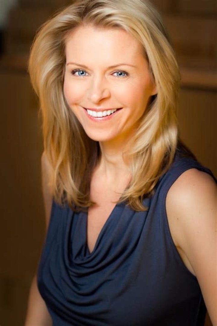 Anne Marie DeLuise Biography, Age, Height, Husband, Net Worth, Family