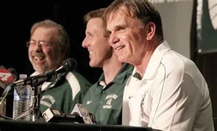 Bob Ladouceur Biography, Age, Height, Wife, Net Worth, Family