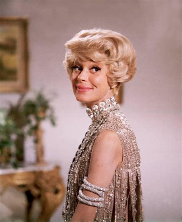 Carol Channing Biography, Age, Height, Husband, Net Worth, Family