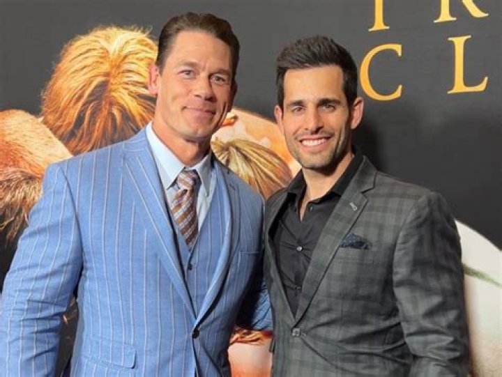 Chris Van Vliet Biography, Age, Height, Wife, Net Worth, Family