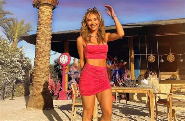 Dakota Brookes biografía, edad, altura, esposa, net worth, familia