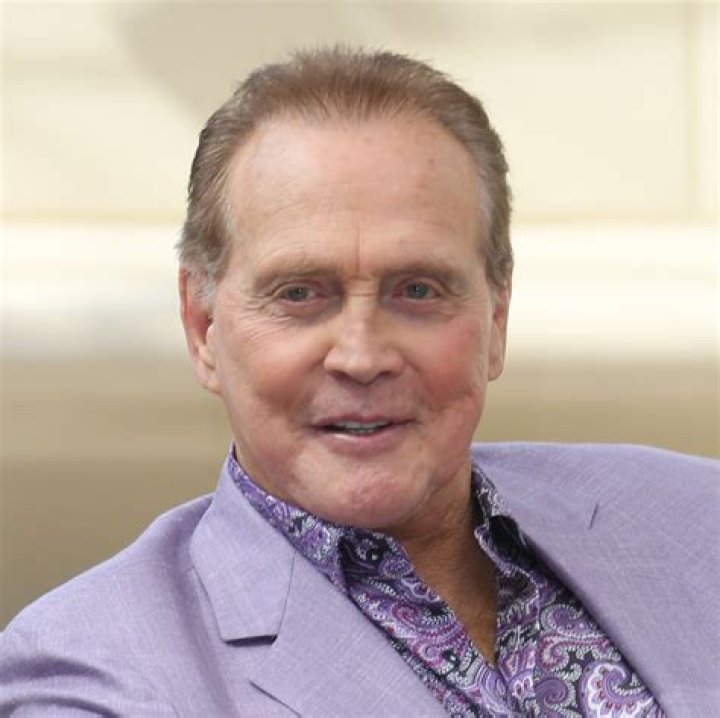David Michaels Biography, Age, Height, Wife, Net Worth, Family