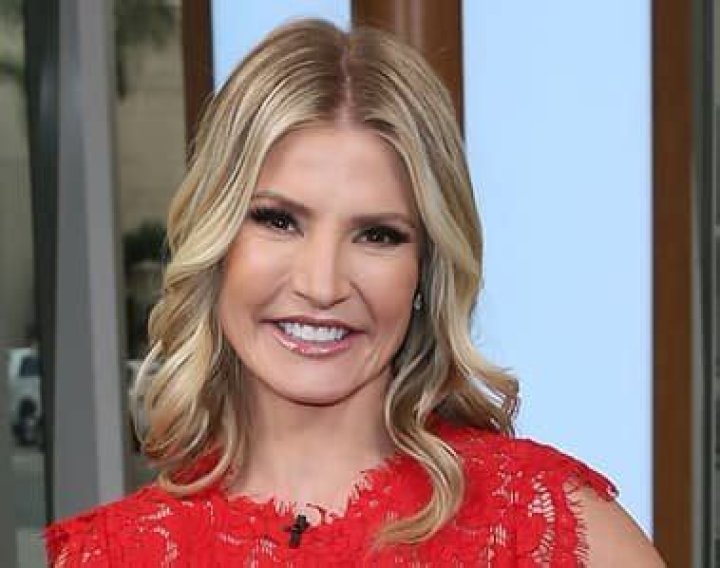 Dayna Devon Biography, Age, Height, Husband, Net Worth, Family