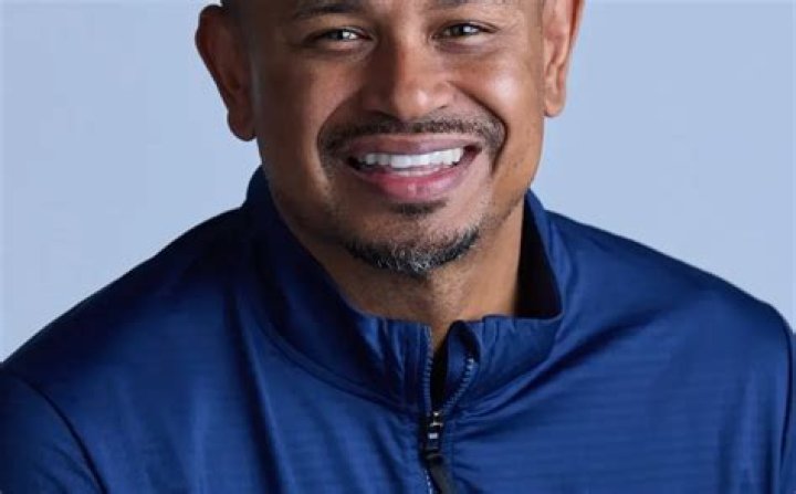 Earl Watson Biography, Age, Height, Wife, Net Worth, Family