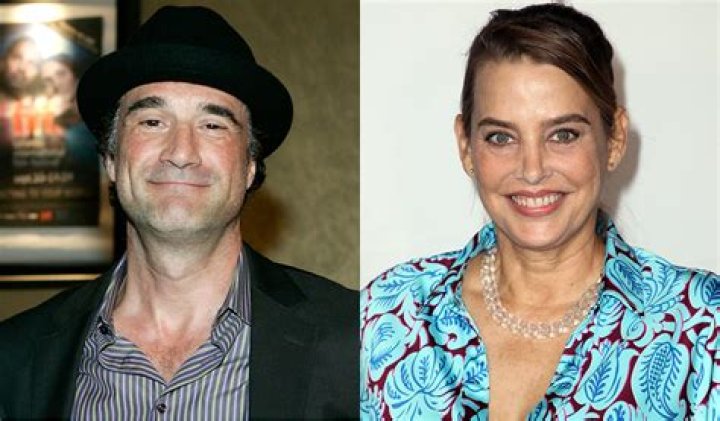 Elias Koteas Biography, Age, Height, Wife, Net Worth, Family