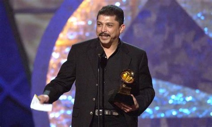 Emilio Navaira Biography, Age, Height, Wife, Net Worth, Family