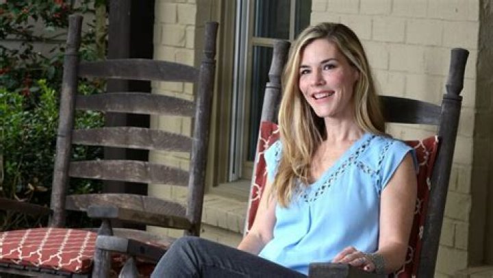Jennifer Paige Biography, Age, Height, Husband, Net Worth, Family