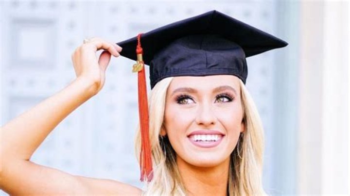 Jessica Bowman Biography, Age, Height, Husband, Net Worth, Family