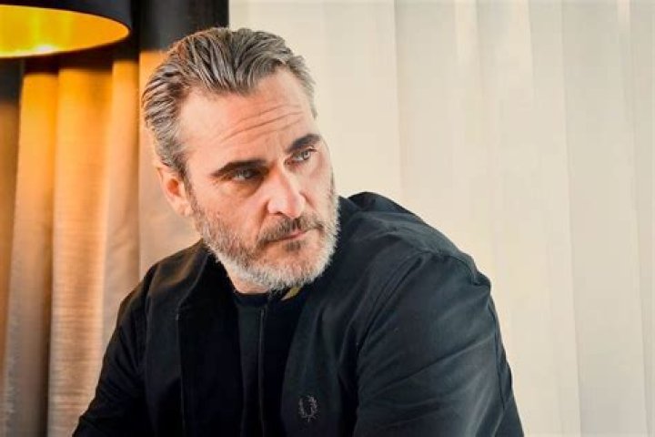 Joaquin Phoenix Biography, Age, Height, Wife, Net Worth, Family
