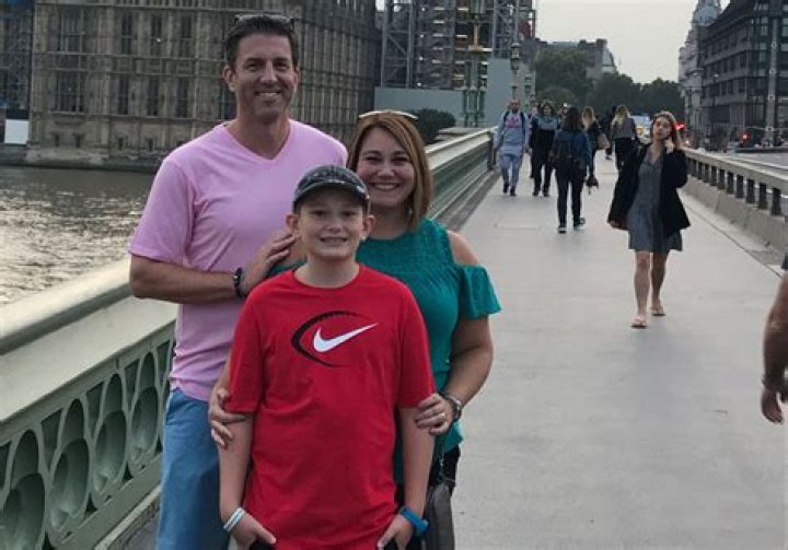 Kevin Burkhardt Biography, Age, Height, Wife, Net Worth, Family
