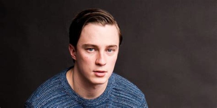 Lorenzo Mata Biography, Age, Height, Wife, Net Worth, Family