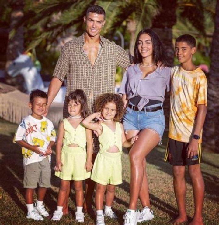 Michael dos Santos Biography, Age, Height, Wife, Net Worth, Family