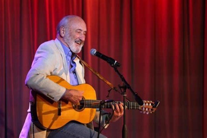N. Paul Stookey Biography, Age, Height, Wife, Net Worth, Family