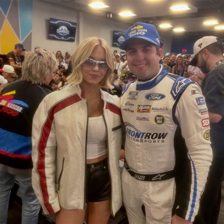 Noah Gragson Biography, Age, Height, Wife, Net Worth, Family