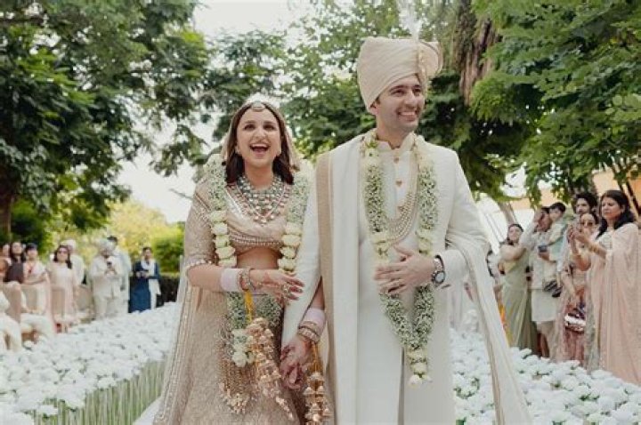 Parineeti Chopra Biography, Age, Height, Husband, Net Worth, Family