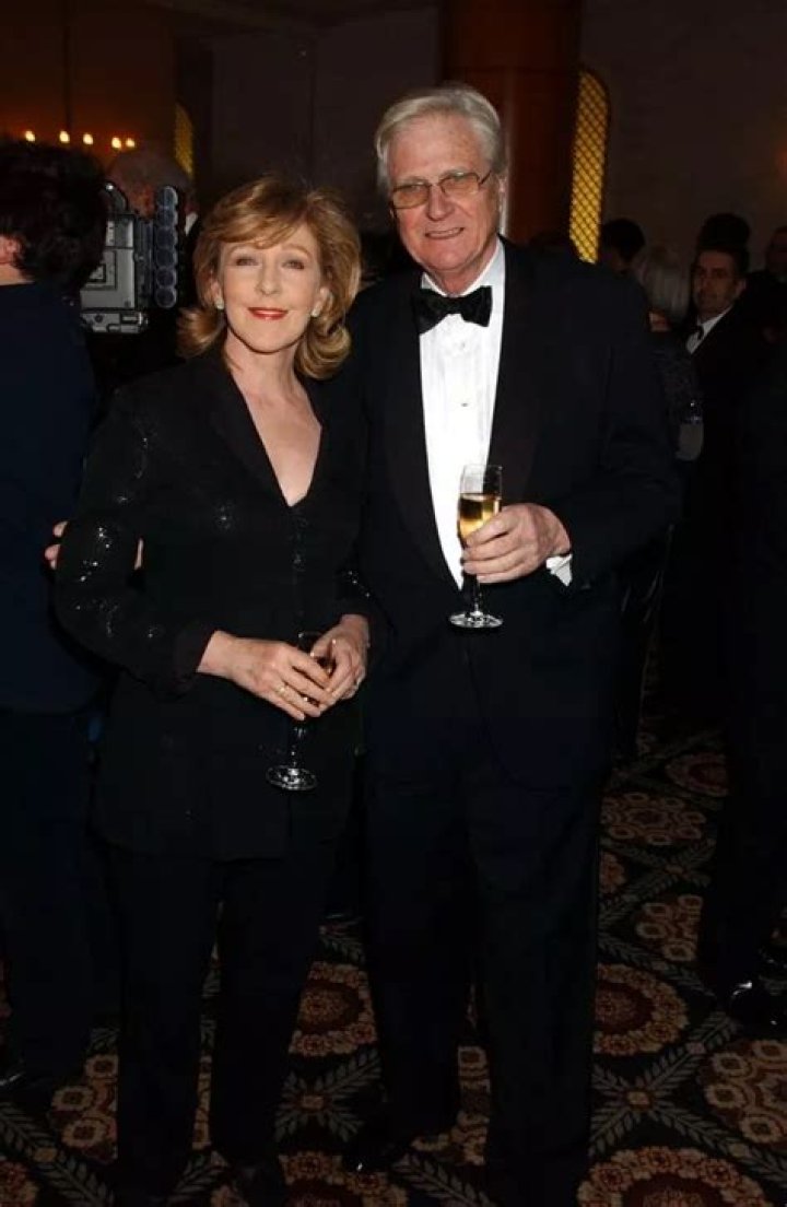 Patricia Hodge Biography, Age, Height, Husband, Net Worth, Family