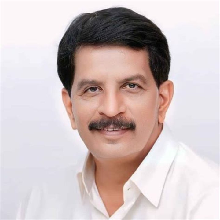Pradeep Sharma Biography, Age, Height, Wife, Net Worth, Family