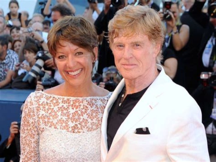 Robert Redford Biography, Age, Height, Wife, Net Worth, Family