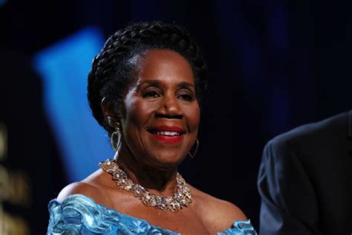 Sheila Jackson Lee biografía, edad, altura, esposa, net worth, familia