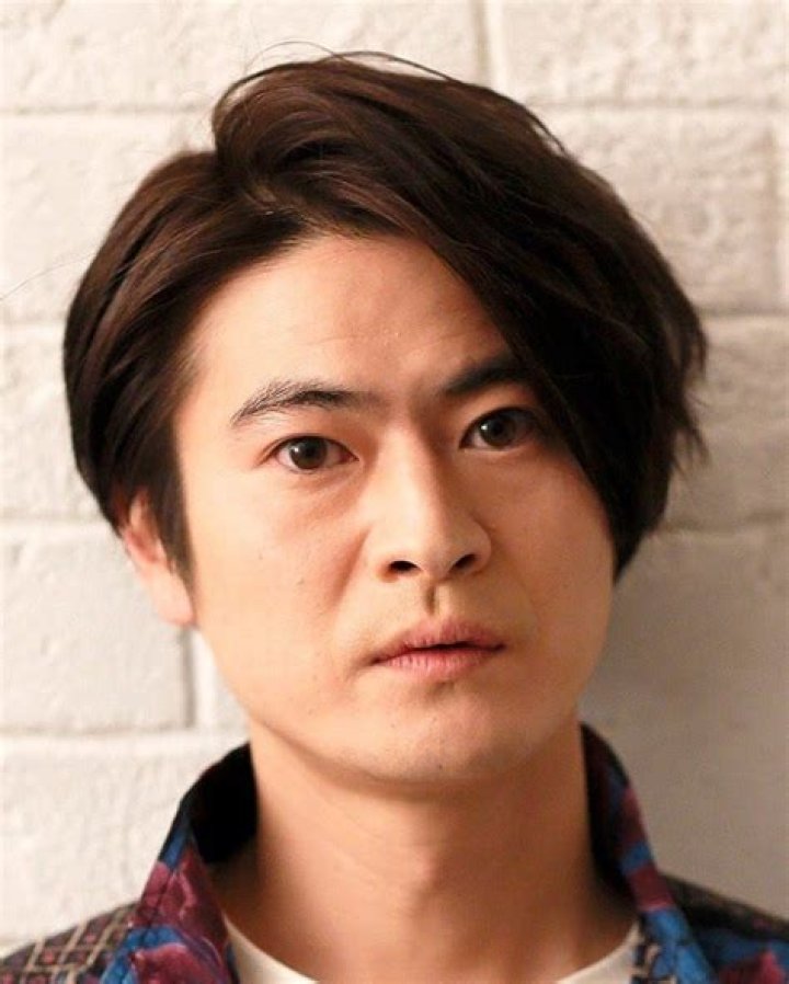 Shunsuke Kubozuka Biography, Age, Height, Wife, Net Worth, Family