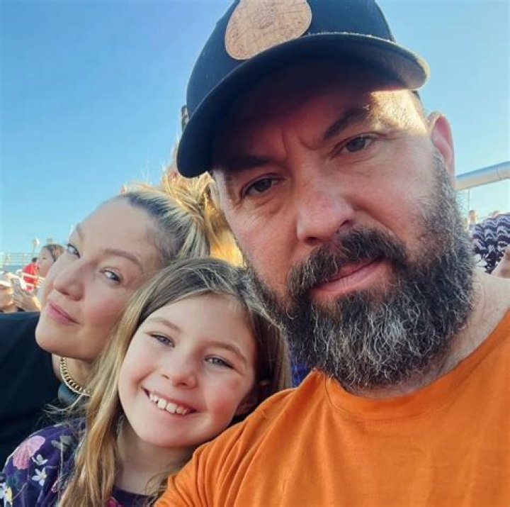 Sierra Reed Biography, Age, Height, Husband, Net Worth, Family