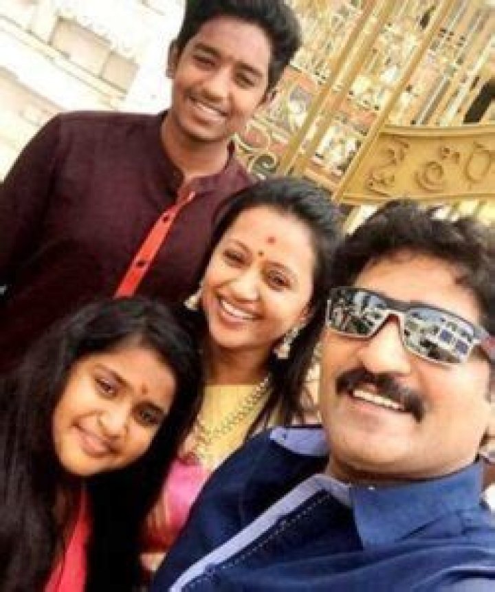 Suma Kanakala Biography, Age, Height, Husband, Net Worth, Family