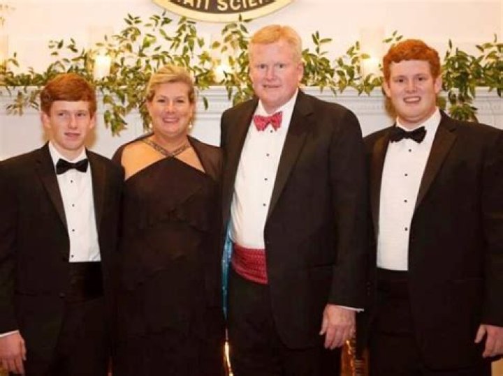 Tom Lantos Biography, Age, Height, Wife, Net Worth, Family