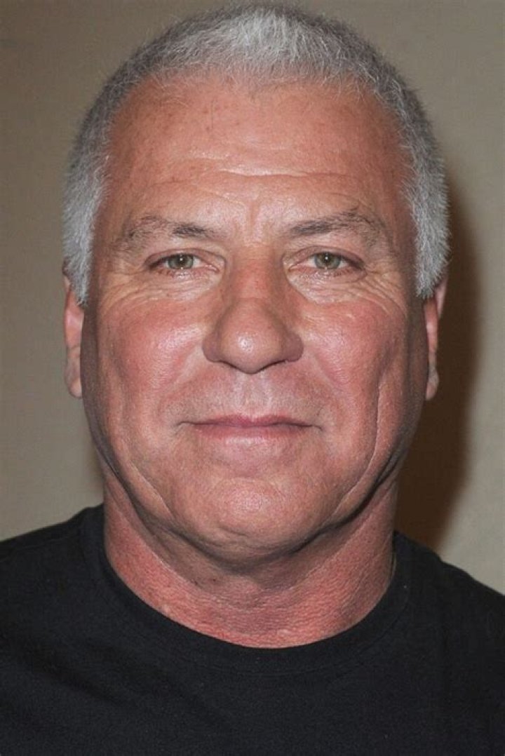 William Ostrander biografía, edad, altura, esposo, net worth, familia
